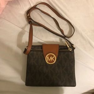 Michael Kors Crossbody Bag